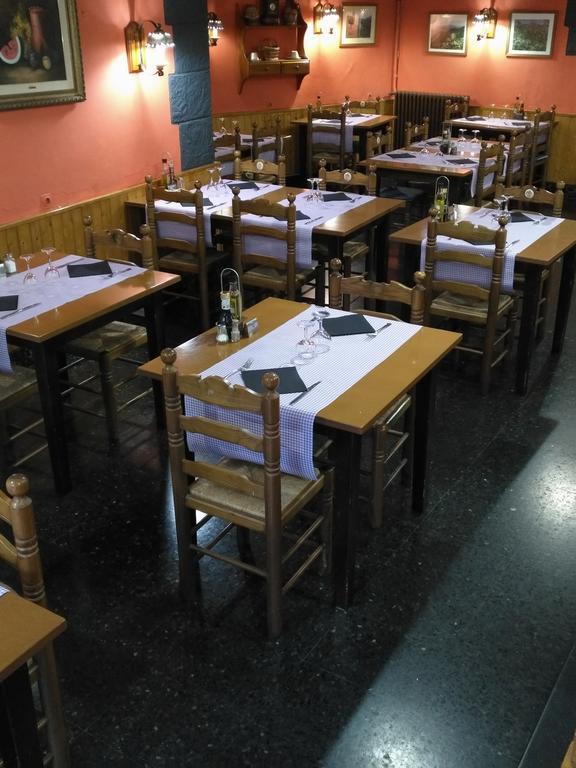 Hostal Porta De Nuria ريب دي فريزر المظهر الخارجي الصورة